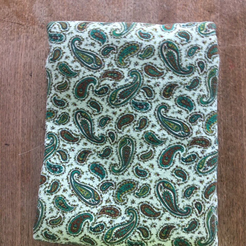 Vintage Paisley Heavy Duty Woven cotton Fabric 84 Inches By 42 inches